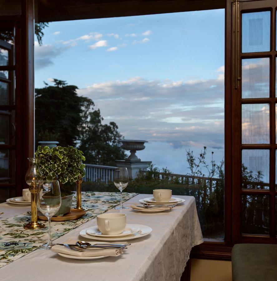 Daleside Manor, Boutique Hotel, Касаули Екстериор снимка